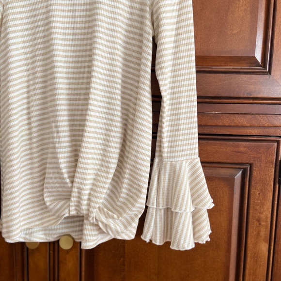 Bell Sleeve Top - Picture 4 of 5